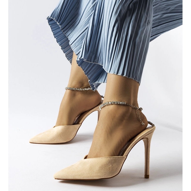 Escarpins stiletto Claude beiges à strass 1