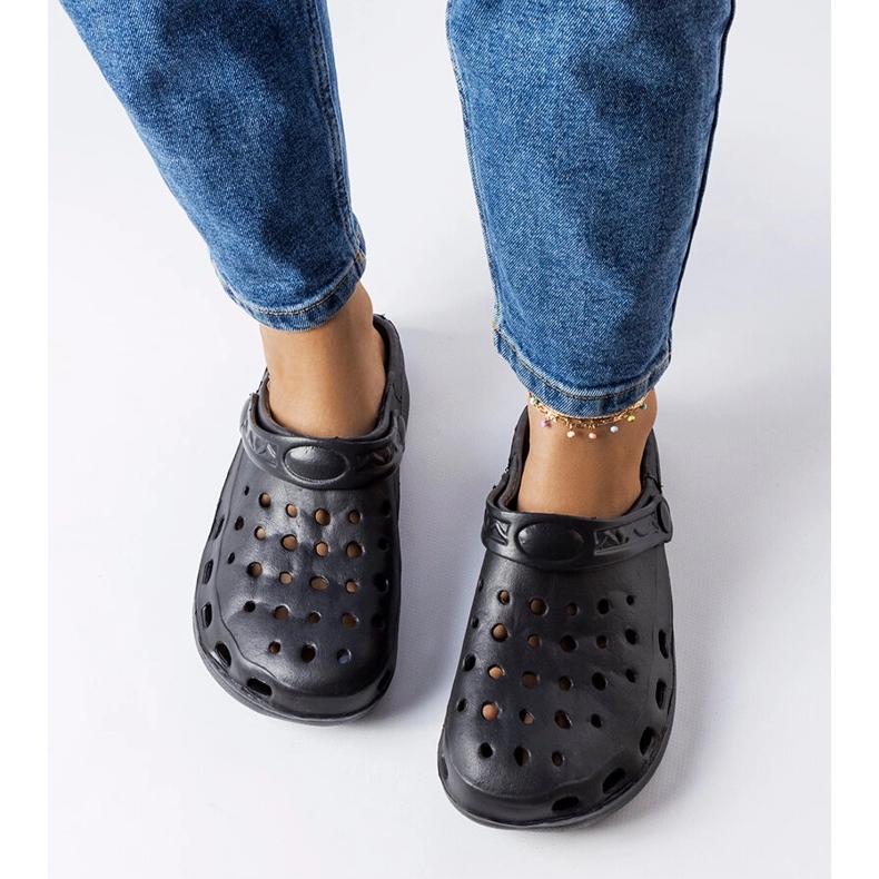 Sandales à enfiler en mousse noire Hayes 1