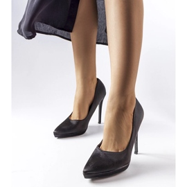 Inna Escarpins en satin noir Silje le noir 1 Inna Escarpins en satin noir Silje le noir 1