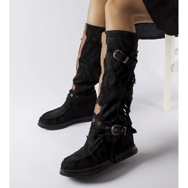 Inna Bottes noires avec un coin d'intérieur de Filiberta le noir 1