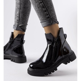 Bottes isolées laquées noires Ritte 1