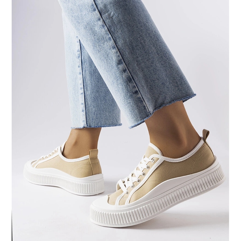 Baskets à plateforme beiges d'Alfianello 1