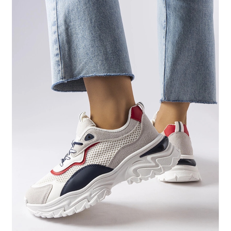 Inna Baskets blanches avec bande de roulement visible de Rosita 1