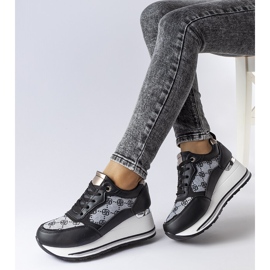 Baskets compensées noires de Rouxi le noir 1