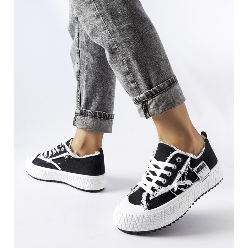 Inna Baskets à plateforme Coolidge noires le noir 1