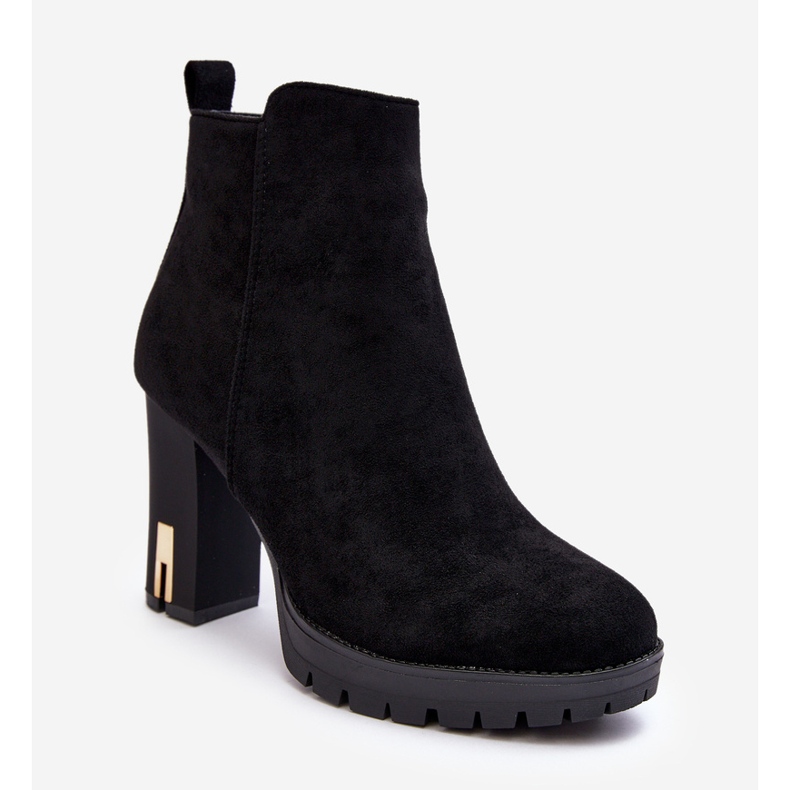 Bottines classiques à talons hauts en daim noir Amy le noir 1