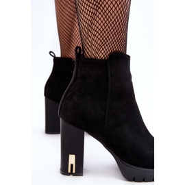 Bottines classiques à talons hauts en daim noir Amy le noir 8