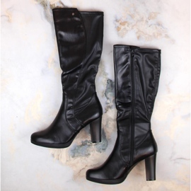 M. DASZYŃSKI Bottes à talons hauts avec dos élastique, isolées noires M.Daszyński SA90-32 le noir 5