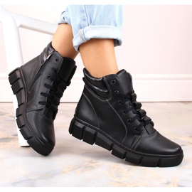 Bottes noires isolées en cuir pour femme confortables Helios 562S 1