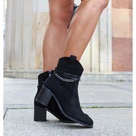 Santiags noires à talons hauts et chaîne Netanel le noir 2