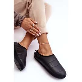 Pantoufles isolées pour femmes noires Big Star KK274604 1