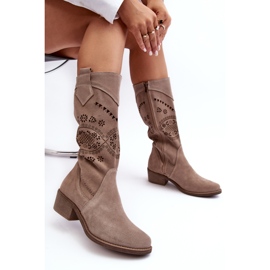 PA2 Bottes en daim à motif Sierra Cappuccino ajouré beige 2