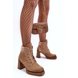 Bottines à lacets en daim Lemar Flomes beiges sur un talon haut 8