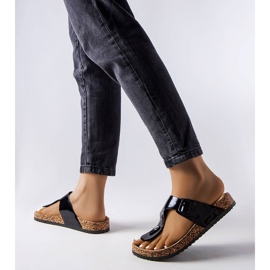 Tongs noires avec boucles de Lee Cooper LCW-22-35-1170L 1