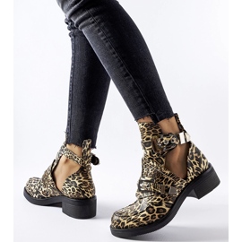 Bottines à découpes imprimé léopard par Sperone le noir 2