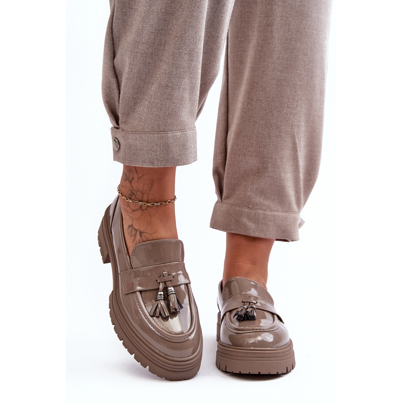 Mocassins en cuir verni à franges, Velenase beige foncé 2