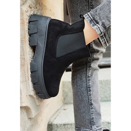 Bottines noires pour femme à semelle épaisse 1