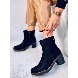 Bottines à talon en caoutchouc noir Linzi le noir 1