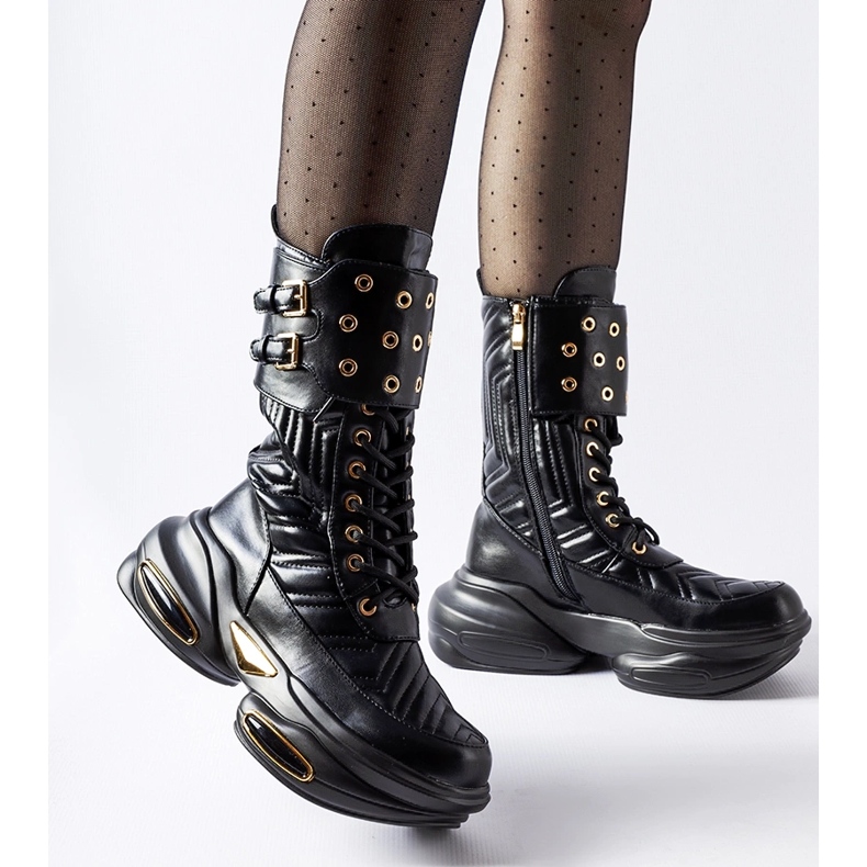 Bottines noires ornées de matelassage Véronèse 1