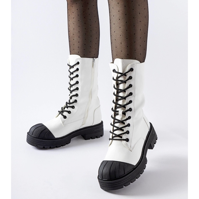 Bottes de travail isolées femme Cardinale blanches 1