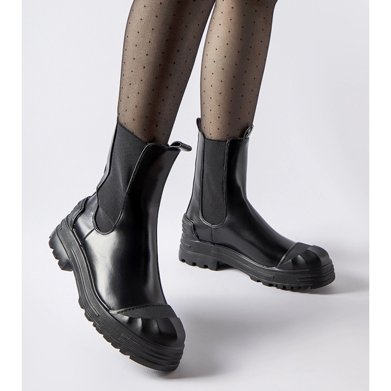 Bottines Albanaises noires, isolées et massives le noir 1