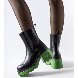 Bottines isolées noires à talon Tirano vert 1