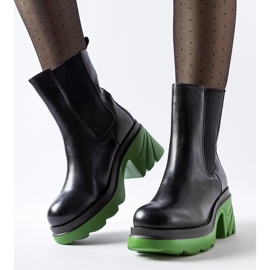 Bottines isolées noires à talon Tirano vert le noir 2