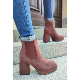 Bottines femme en daim marron à talon haut brun 7