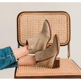 Marco Shoes Bottes beiges en daim naturel sans isolation 10