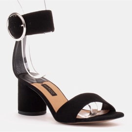 Marco Shoes Sandales en cuir pour femmes avec boucle décorative noir 1