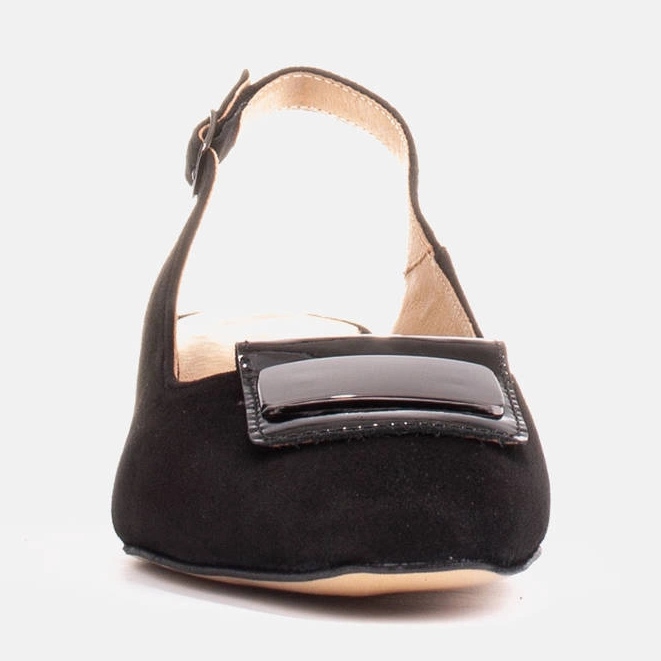 Marco Shoes Sandales à talons bas avec une décoration plate noir 1