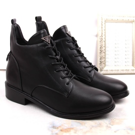 Bottines isolées noires à talons plats par Filippo DBT4822 le noir 2