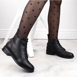 Bottines isolées noires à talons plats par Filippo DBT4822 le noir 6