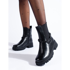 Bottines Chelsea femme noires avec chaîne 1