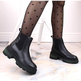 Bottines femme en cuir, isolées, noires Filippo DBT4907 le noir 2