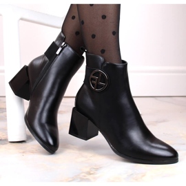 Bottines femme noires isolées sur talon haut décoratif, Potocki SZ12227 1