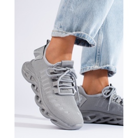 TRENDI Baskets légères grises 1 TRENDI Baskets légères grises 1