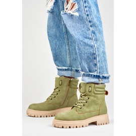 Bottes femme isolées vert clair 5