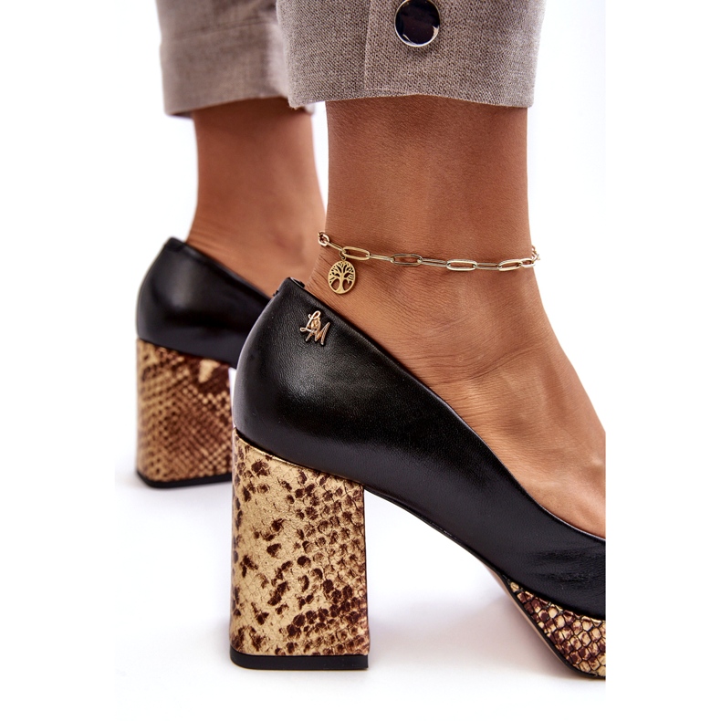 Pompes en cuir féminin Laura Messi 2599 Black le noir 2