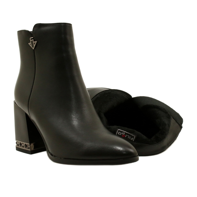 Bottes isolées noires pour femmes avec Filippo DBT4842 / 23 BK le noir 9