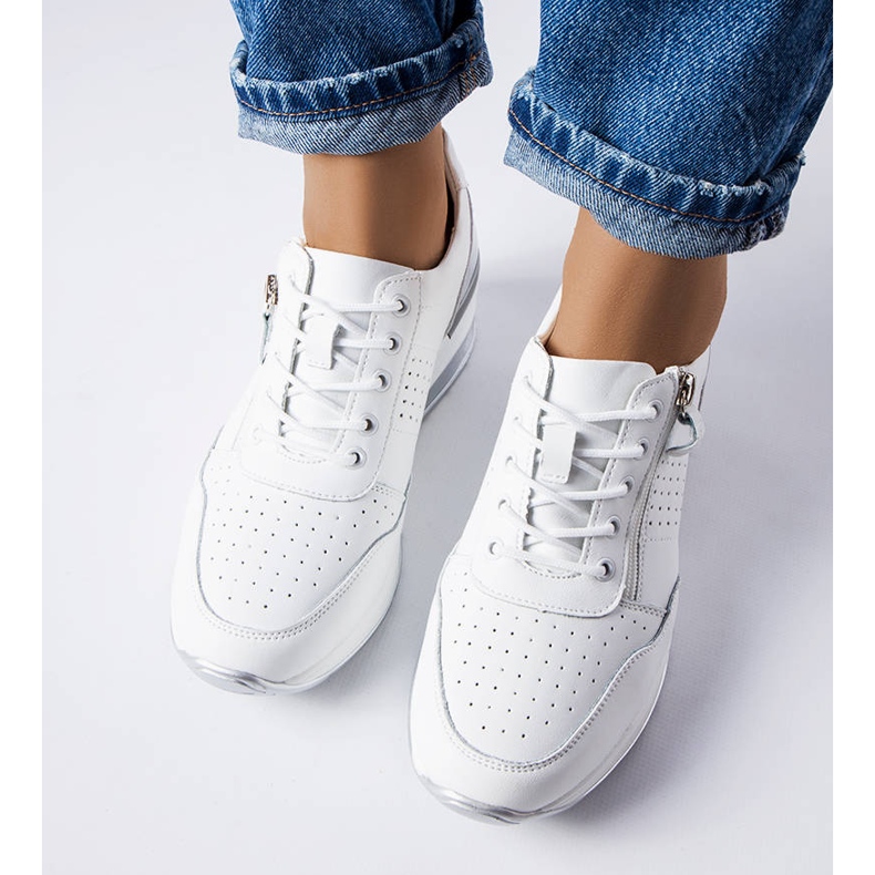 Chaussures en cuir ajouré blanc Jazzar 1
