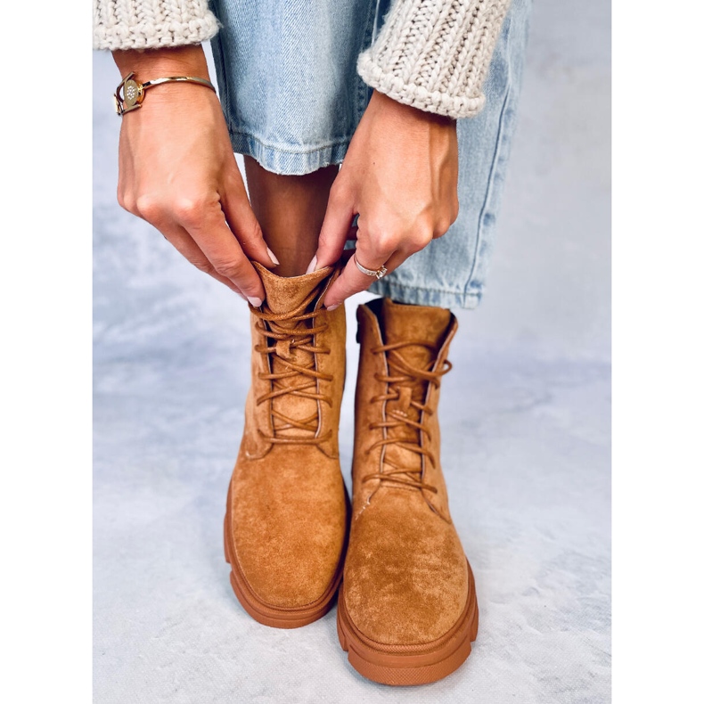 Travailleurs à lacets Zoe Camel brun 2