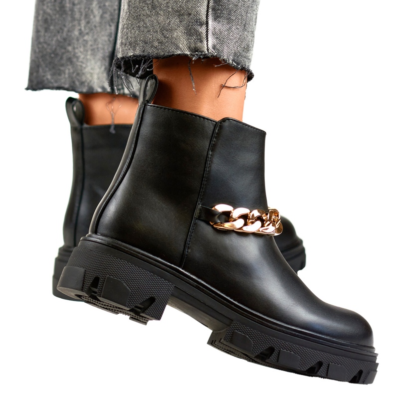 Bottines pour femmes avec chaîne en éco-cuir le noir 2 Bottines pour femmes avec chaîne en éco-cuir le noir 2