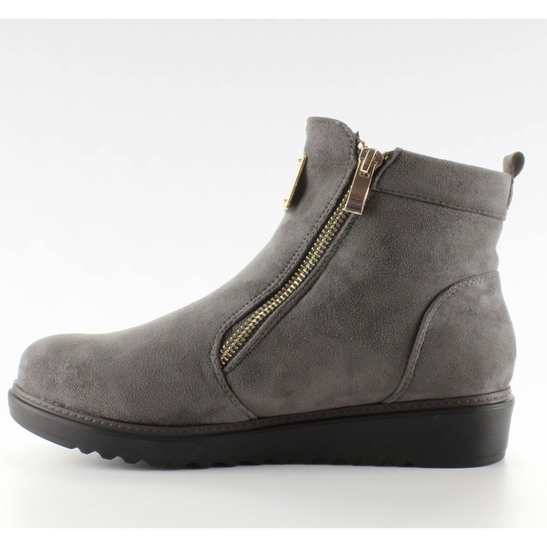 Bottines en daim avec une plaque dorée GG-32 Gris 2