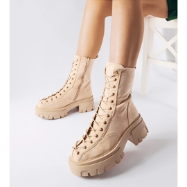 Bottines beiges ornées d'un liseré Amol 2