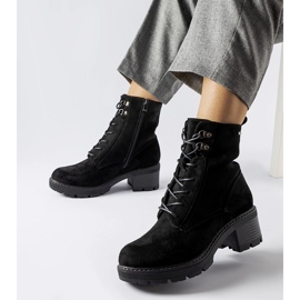 Bottines à lacets noires de Clementina le noir 1