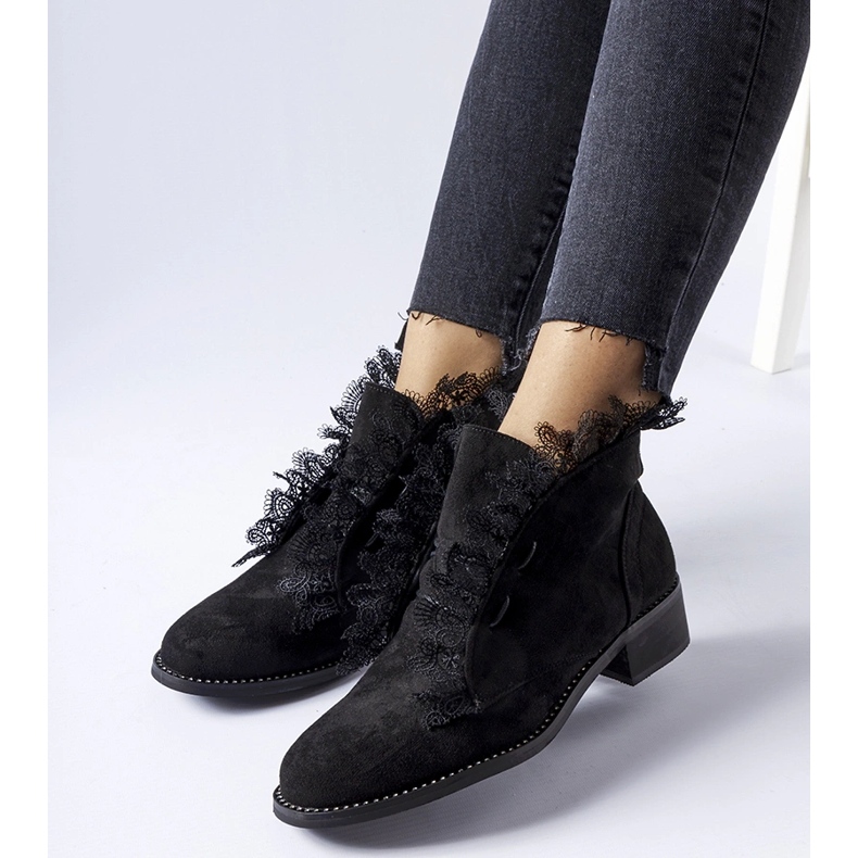 Bottines noires avec strass et dentelle par Belviglieri 1