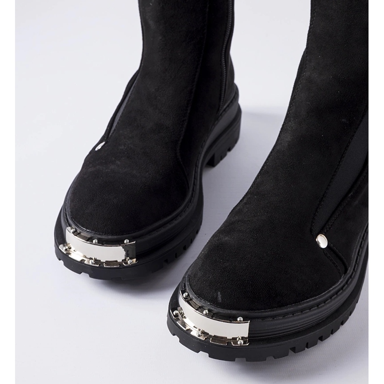 Bottines isolées noires à bout décoratif Bologna le noir 1