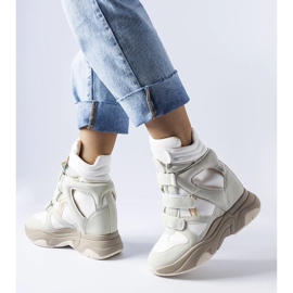 Baskets compensées blanches et menthe de Novarese 2