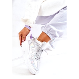 Chaussures de sport isolées en argent pour femmes 5